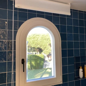 Dřevěná okna a dveře